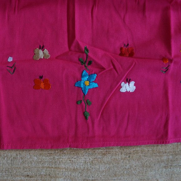 Mexican Girls Dress With Hand Embroidered. - Picture 4 of 8